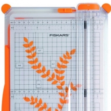 Skärmaskin Fiskars Trimmer 4153 Pappersskärare 12” Sure Cut Orange