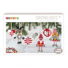 Rörpärlset med pärlor och pärlplattor för att skapa färgglada julmotiv och julgranspynt.
