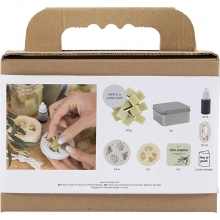 Mini DIY Kit Tvåltillverkning - Olivgröna Snäckor i Resebehållare