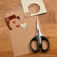 Tips på Enkelt Julkort - Glittrande Julkulor - Beskrivning Julpyssel