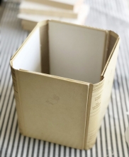Krukgömma av gamla böcker DIY Inspiration