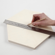 Klocka av bricka och läderpapper DIY Inspiration