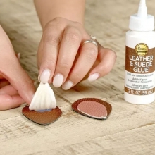 Lim För Läder - Aleene's Leather & Suede Glue - 118 ml