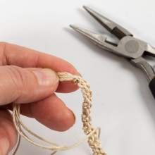 Mini DIY Kit Smycken - Makramé Armband 3 st