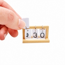Miniatyr Bläddringskalender 4x2 cm