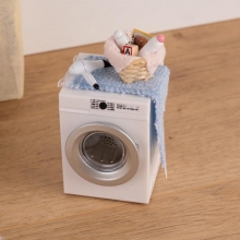 Miniatyr Babyset i Korg 2,7 cm