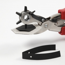 Nyckelberlock av läderpapper DIY Inspiration