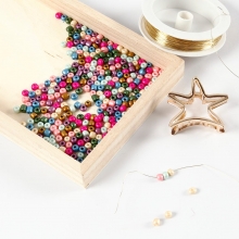 Seed Beads 5 mm Metallic färger 130 g till scrapbooking, pyssel och hobby