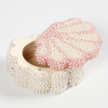 Smyckeskrin dekorerad med Pearl Clay Gjutning Modellering Inspiration