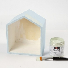 Trähyllor målade med chalk paint DIY Inspiration