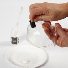 Frostade ljusglas med guldkant DIY Inspiration