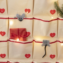 Tygförvaring med 24 Fickor Natur 93x60 cm Paketkalender