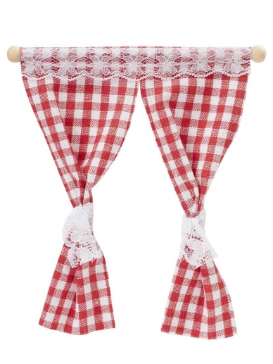 Verklighetstrogna miniatyr gardiner med rödrutigt tyg.