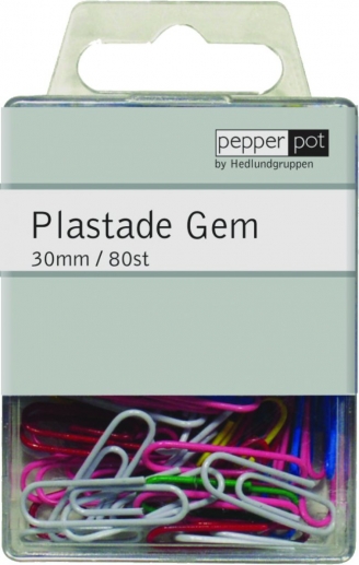 Plastade gem. 80 stycken gem som är 3 cm långa. Blandade färger.
