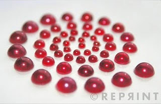 Självhäftande halvpärlor Pearls 50 st Red Dekorationer DIY